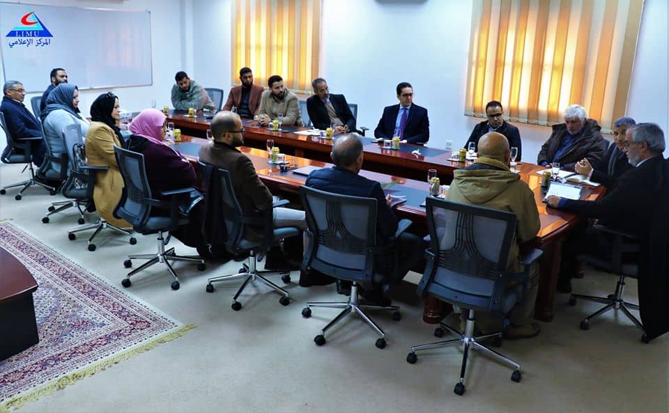 University President Meets With Business Administration Faculty Professors